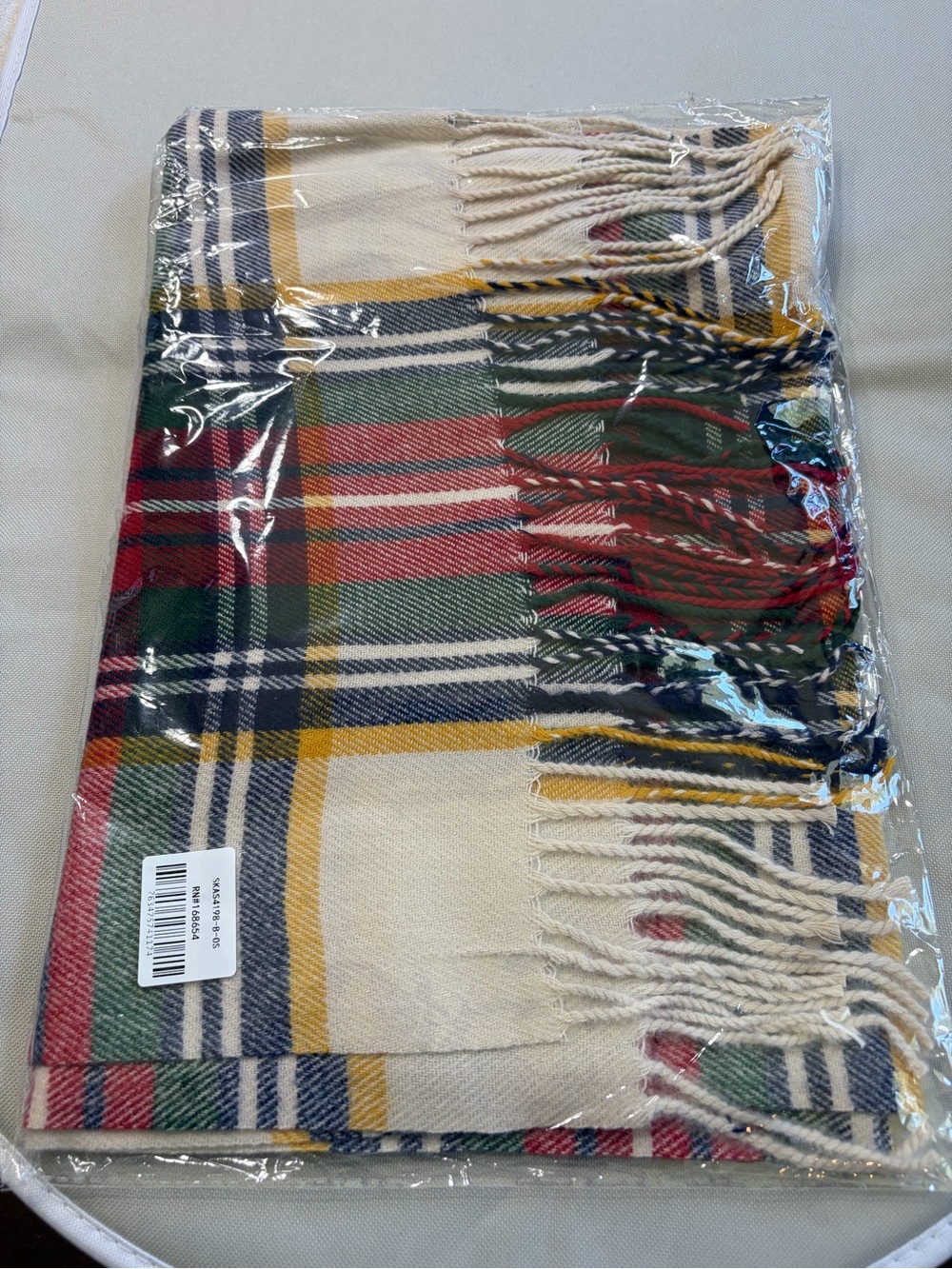 Plaid Fringe Knit Soft Scarf in Cream, Green & Red